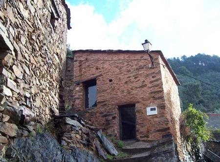 Imagen CENTRO DE INTERPRETACIÓN DE LA CASA HURDANA